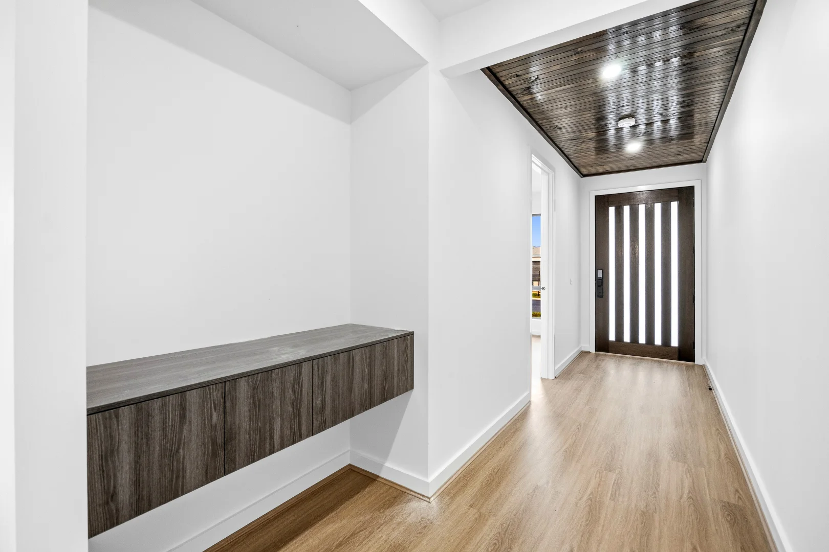 Additional image 3 of 5 Nectarine Street, Thornhill Park VIC 3335