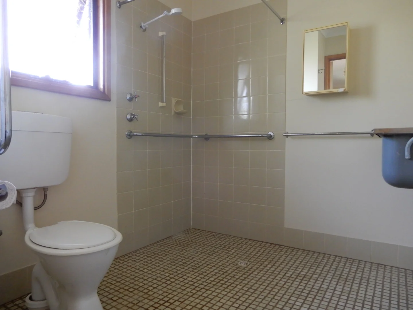 Additional image 8 of Unit 10/2 Dahlmyra Avenue, Hamley Bridge SA 5401
