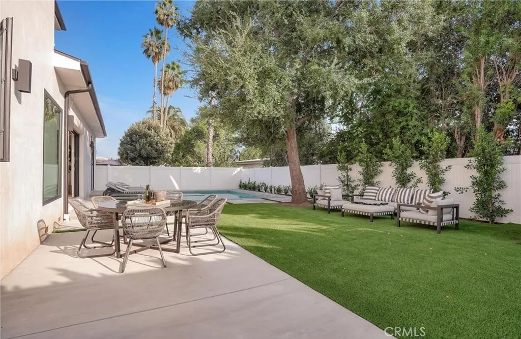Additional image 53 of 15926 Morrison St, Encino, CA 91436