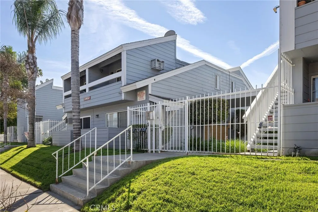 Additional image 18 of 20930 Parthenia St, Canoga Park, CA 91304