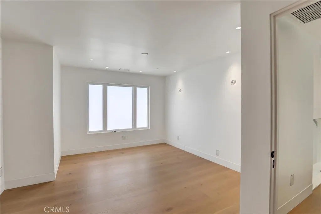 Additional image 114 of Address Not Available, Costa Mesa, CA 92627
