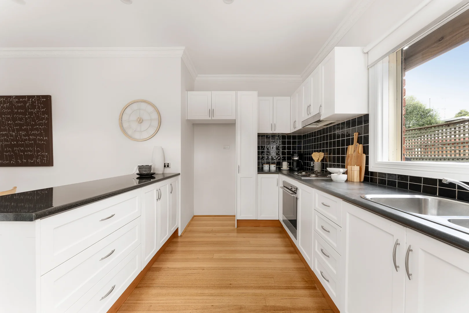 Additional image 4 of 2/1 Potter Court, Northcote VIC 3070