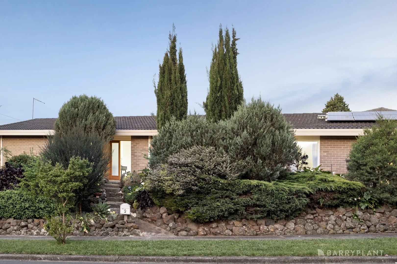9 Owens Street, Doncaster East VIC 3109