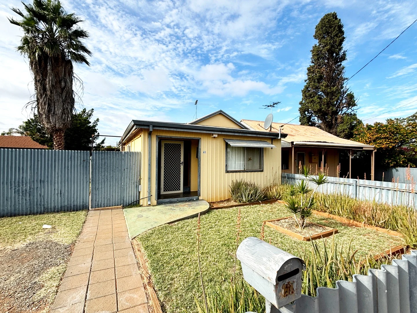 61 Roberts Street, South Kalgoorlie WA 6430