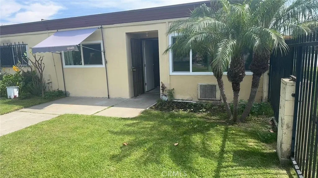 Additional image 3 of 4109 W 5th St Unit A1, Santa Ana, CA 92703