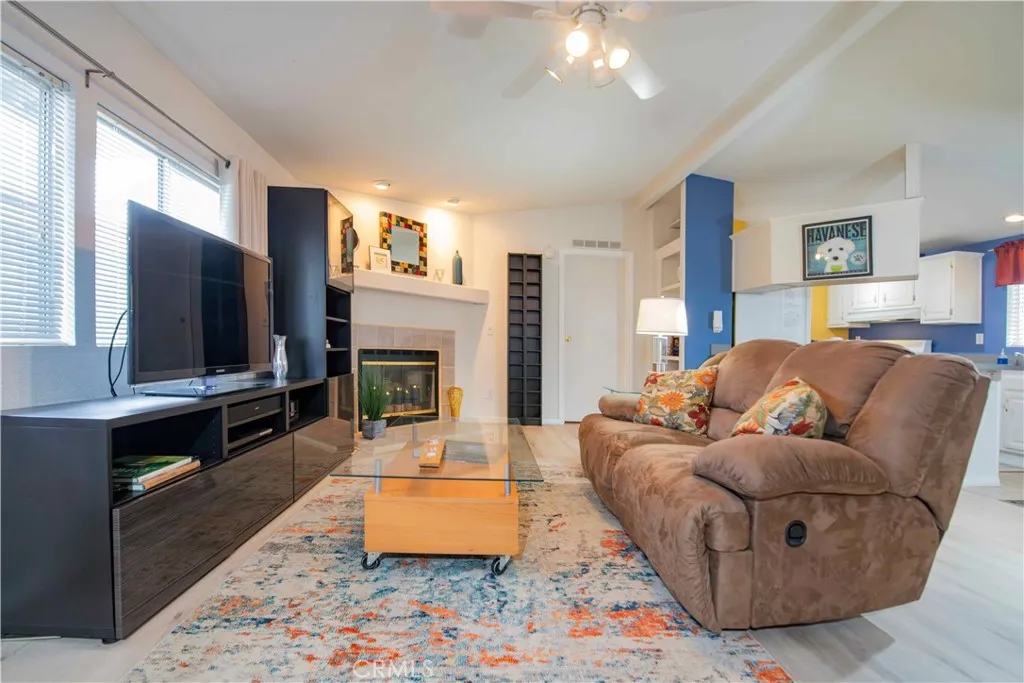 Additional image 57 of 11401 Topanga Canyon Blvd Unit 77, Chatsworth, CA 91311