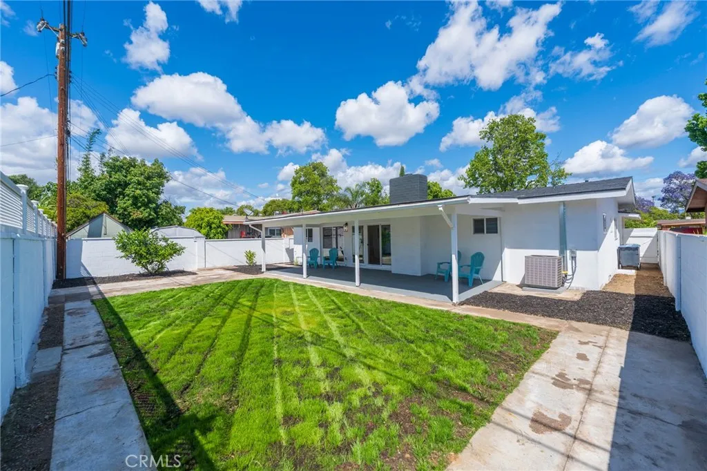 Additional image 60 of 1018 N Wright St, Santa Ana, CA 92701