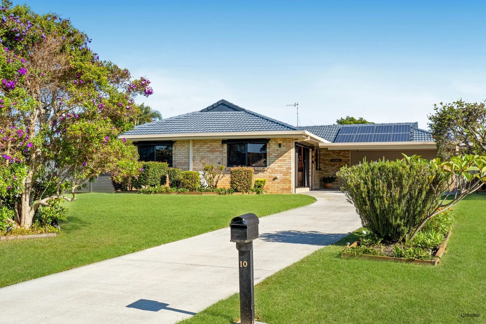 Additional image 2 of 10 Ellioh Court, Elanora QLD 4221