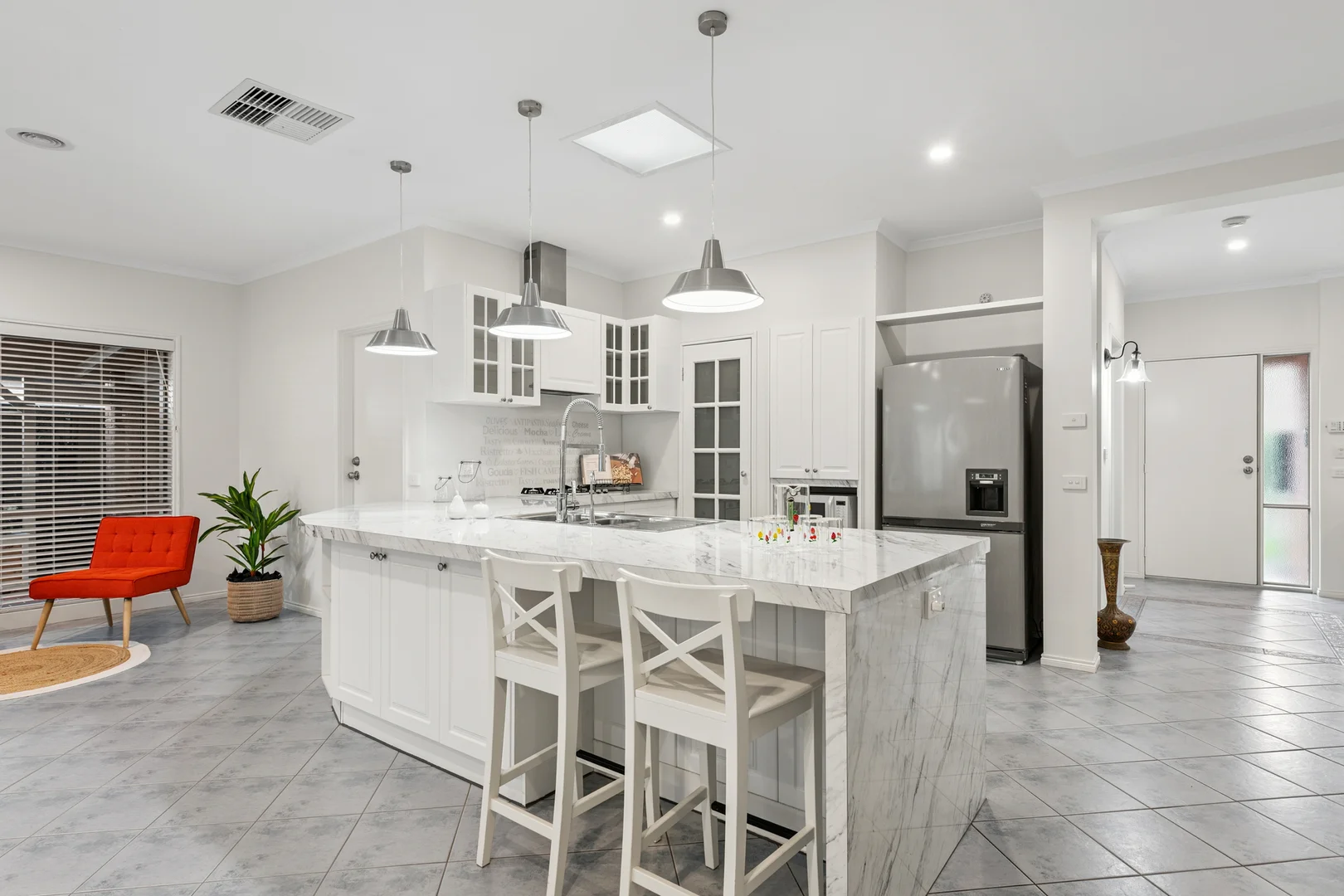Additional image 6 of 19 Pacific Drive, Aspendale Gardens VIC 3195