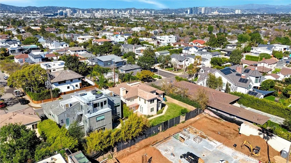 Additional image 57 of 12134 Lawler St, Los Angeles, CA 90066