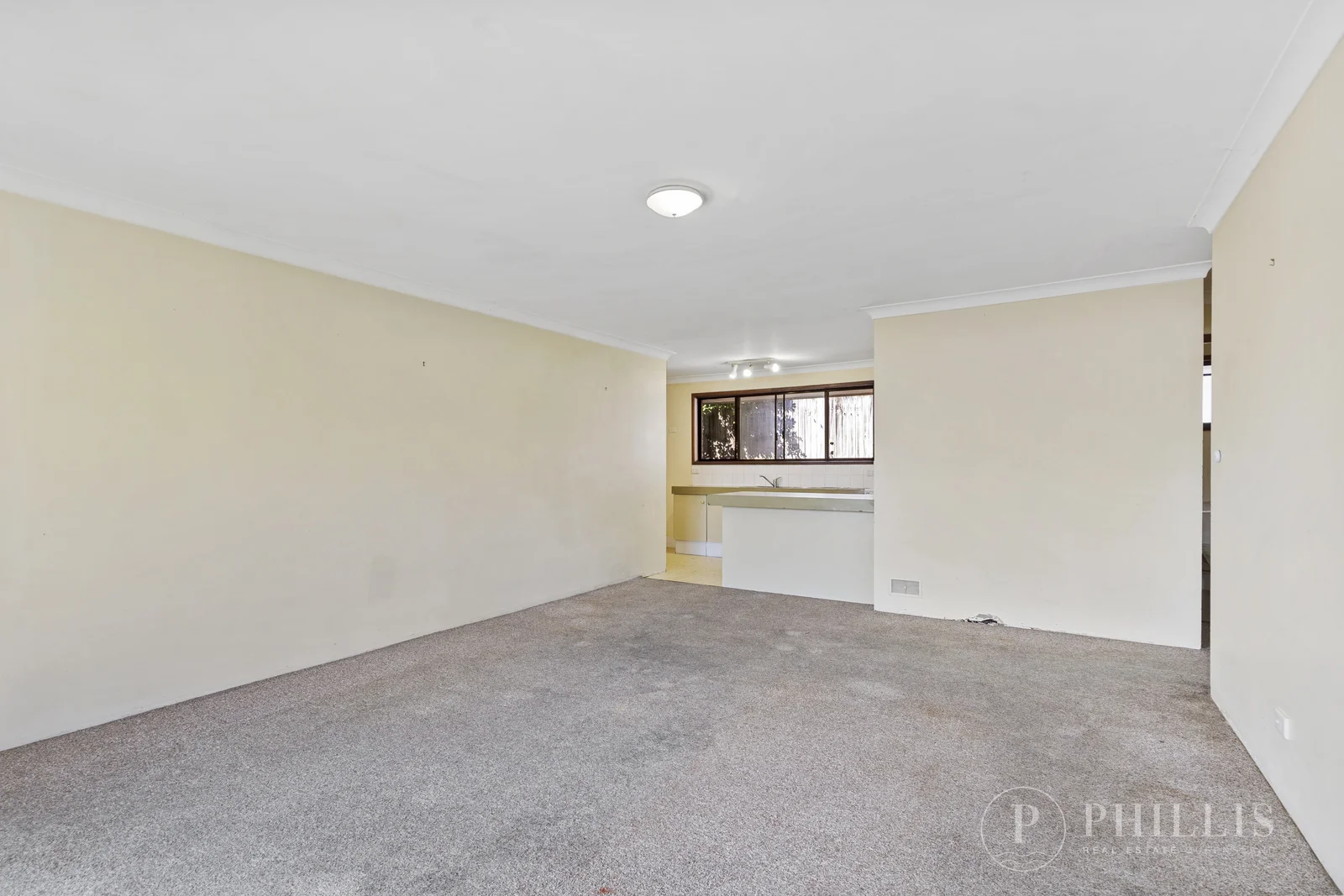 1 & 2/77 Corunna Crescent, Ashmore QLD 4214 photo 5