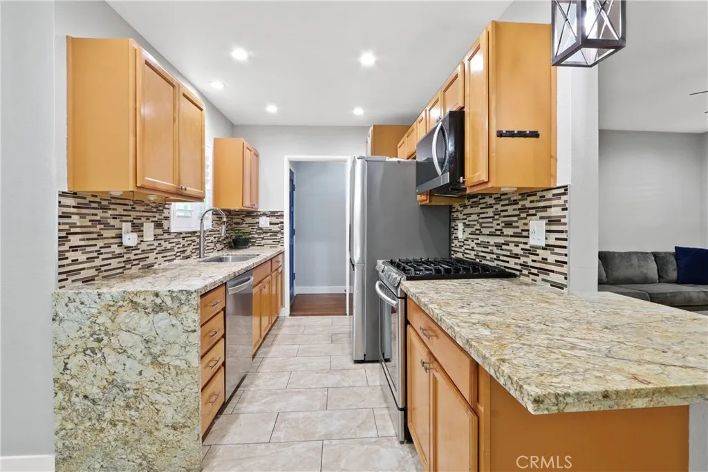 Additional image 5 of 2044 E Benwood St, Covina, CA 91724