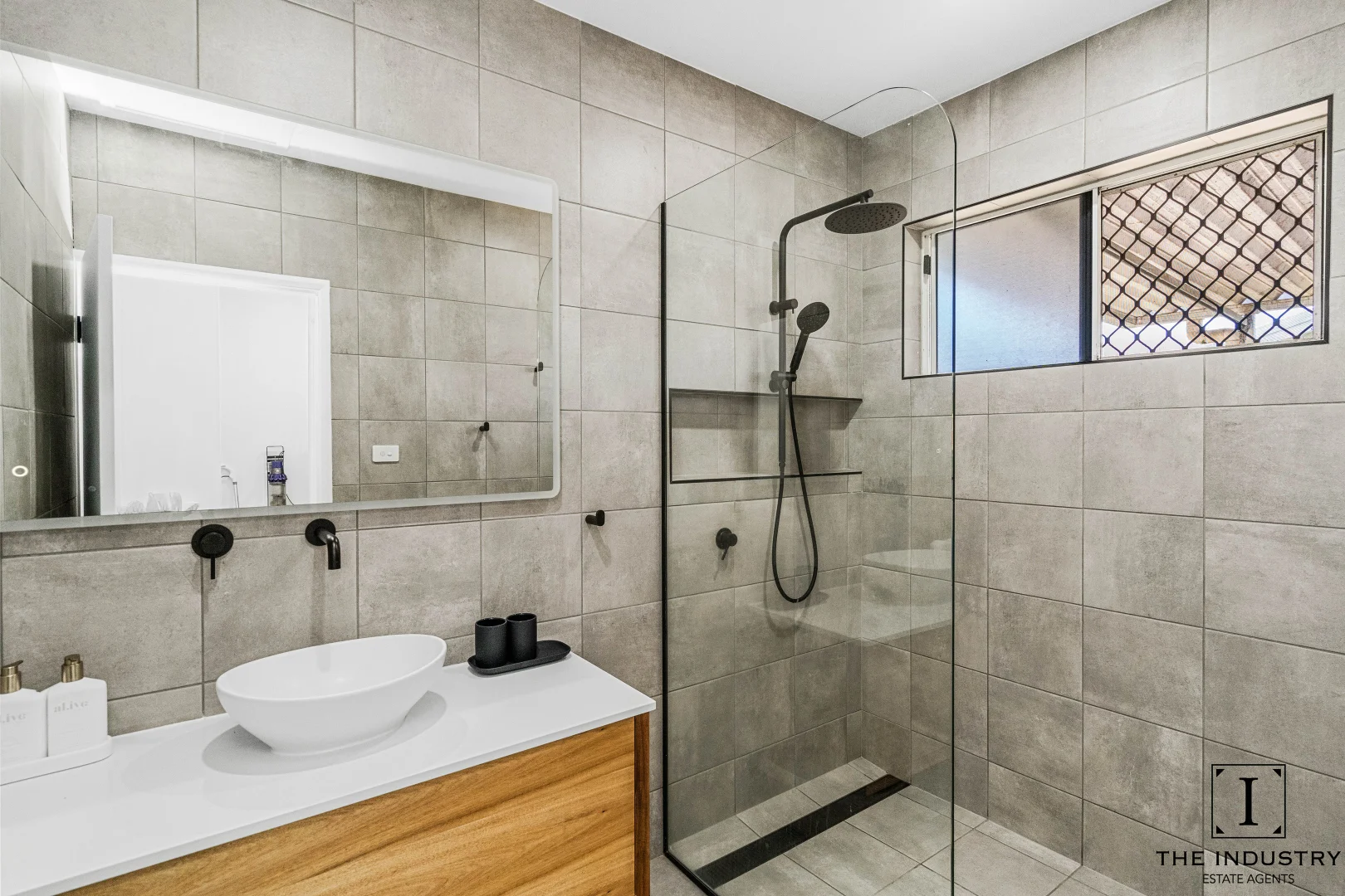 Additional image 9 of 74 Bathurst Drive, Bentley Park QLD 4869