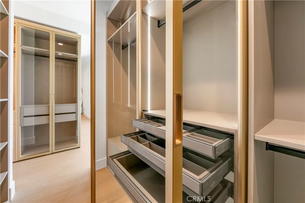 Additional image 29 of 853 Oak St, Costa Mesa, CA 92627