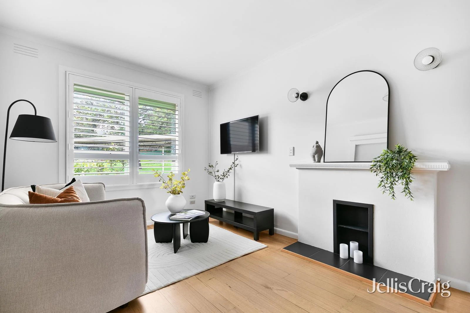 8/7 Passfield Street, Brunswick West VIC 3055