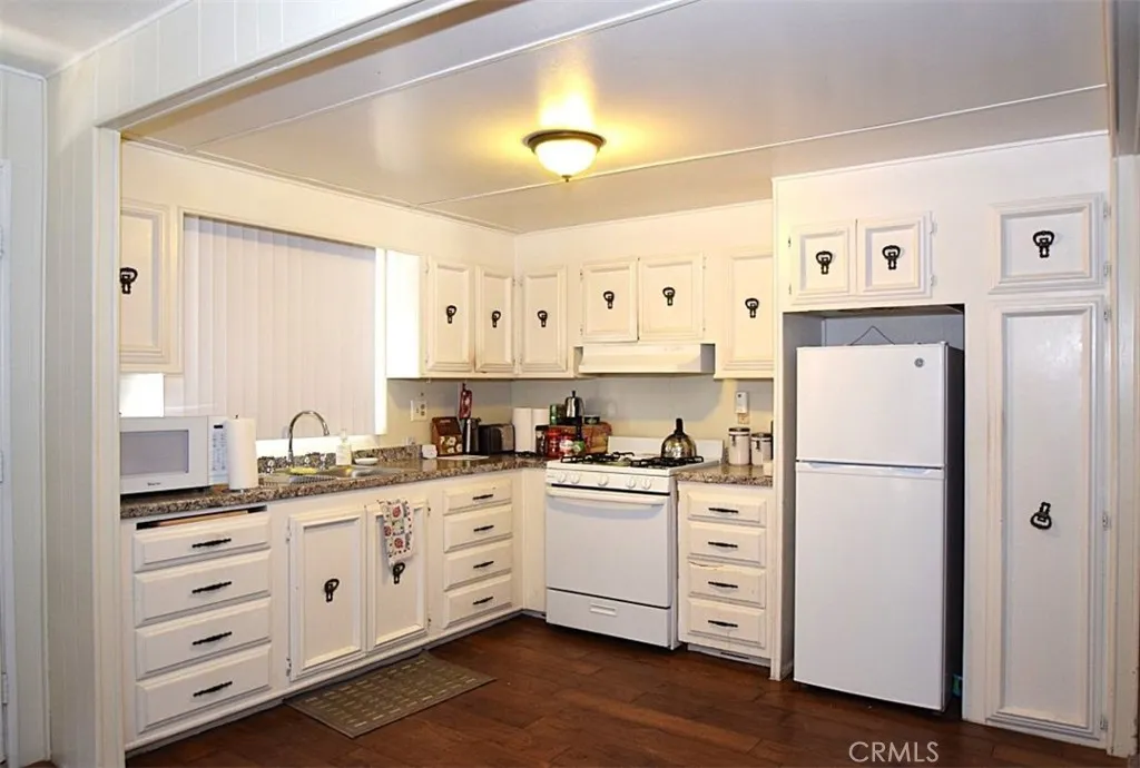 Additional image 9 of 7425 Church Street Unit 126, Yucca Valley, CA 92284