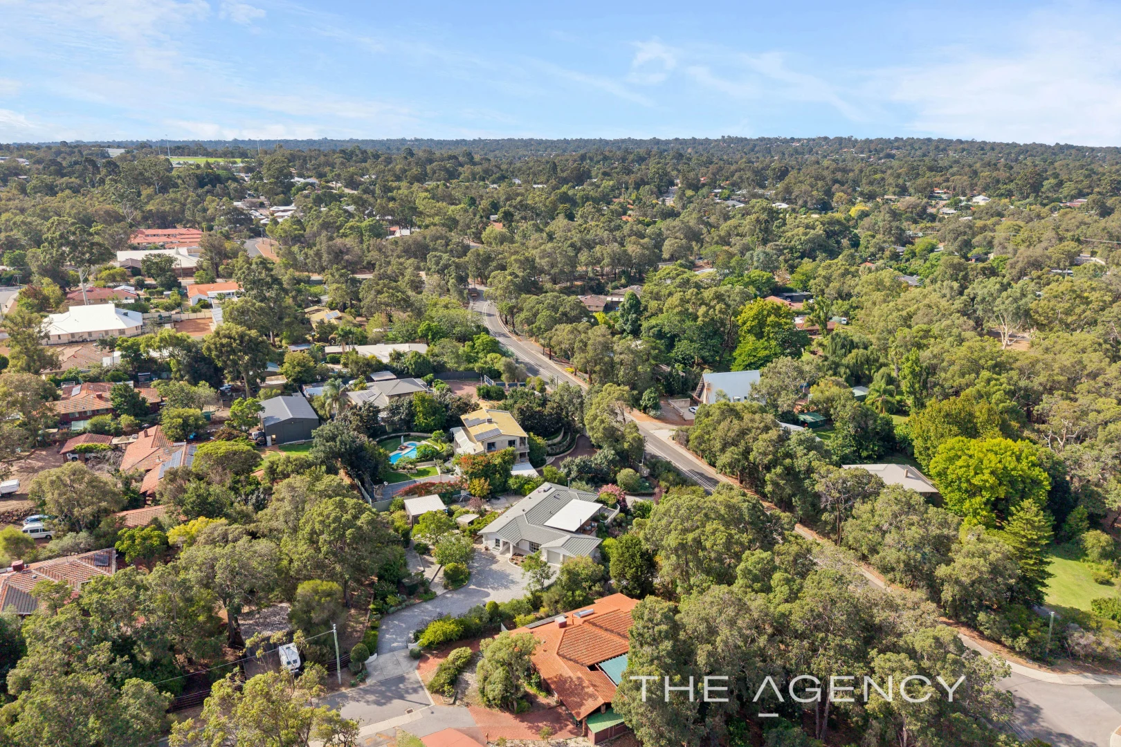 Additional image 32 of 4 Pettit Place, Lesmurdie WA 6076