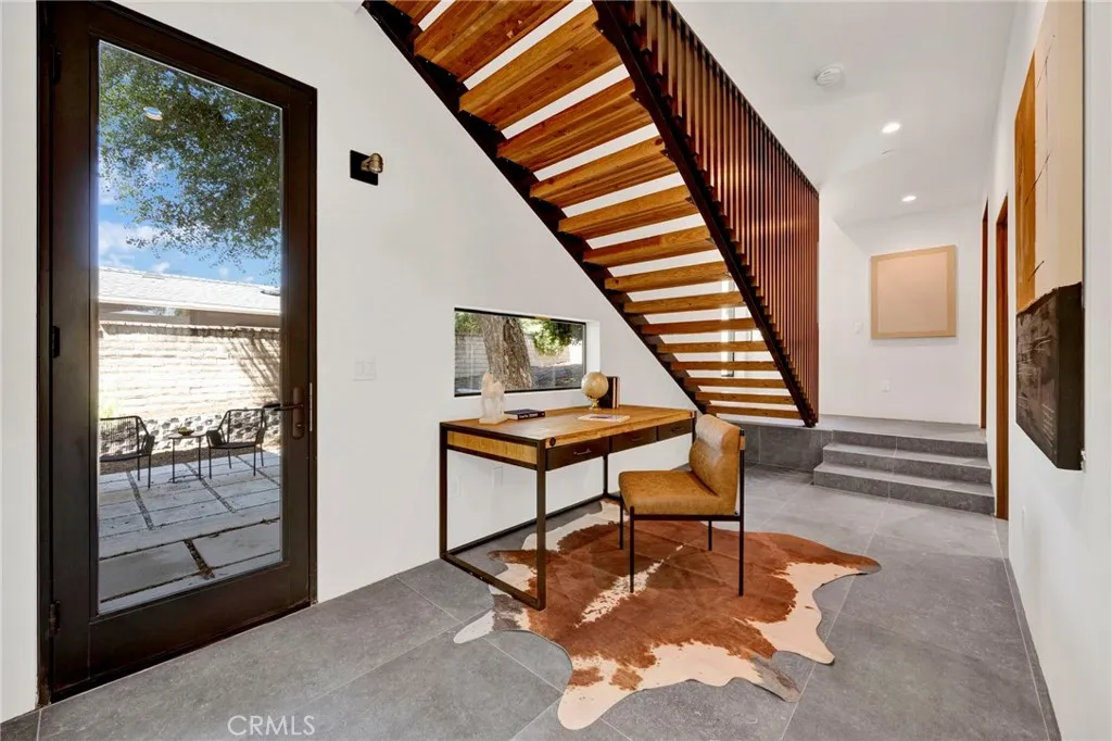 Additional image 108 of 325 W Grandview Avenue, Sierra Madre, CA 91024