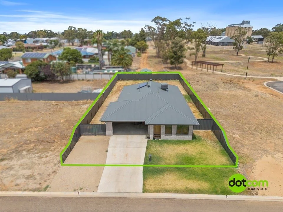 Additional image 14 of 47 Lewis Crescent, Finley NSW 2713