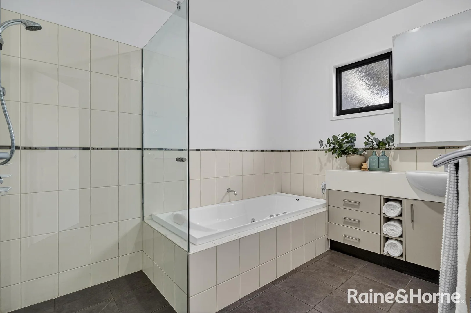 Additional image 29 of 36 Malachi Drive, Kingston TAS 7050