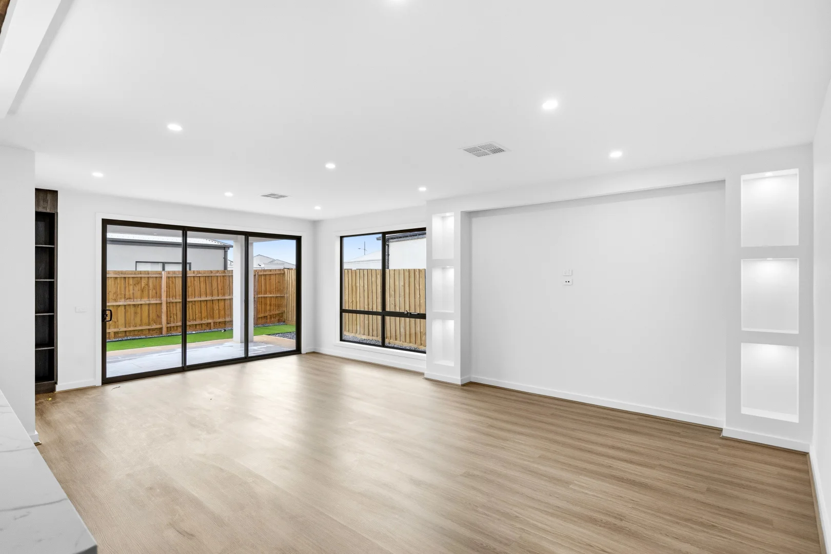 Additional image 5 of 5 Nectarine Street, Thornhill Park VIC 3335