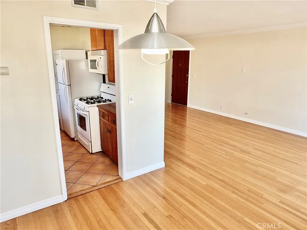 Additional image 17 of 1250 E East 3rd Street Unit 7, Long Beach, CA 90802