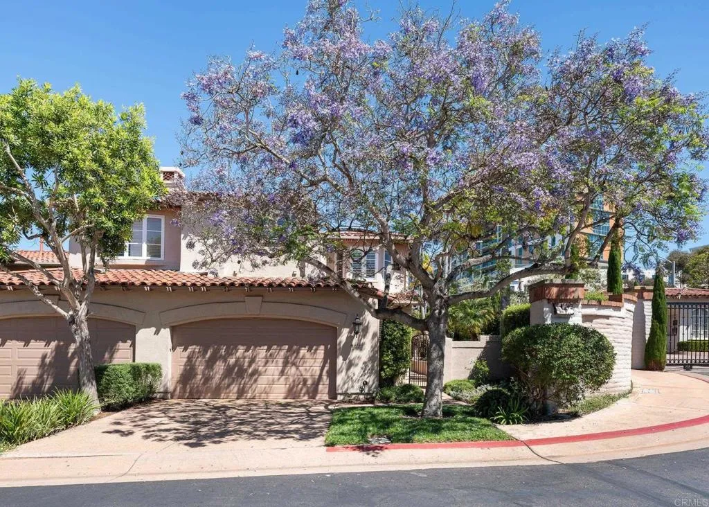 9703 Keeneland Row, La Jolla, CA 92037