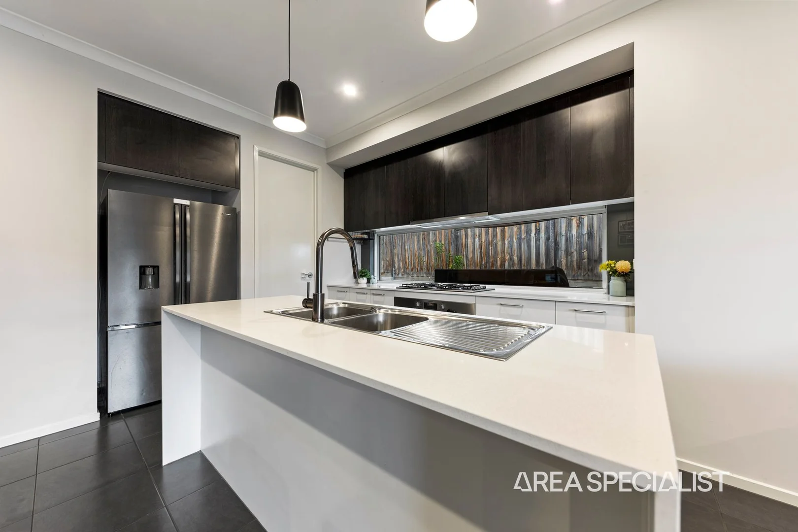 Additional image 2 of 37 Mountford Rise, Pakenham VIC 3810
