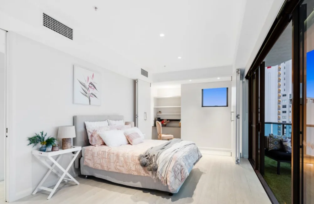 Additional image 13 of 1402/2865 Gold Coast Highway, Surfers Paradise QLD 4217