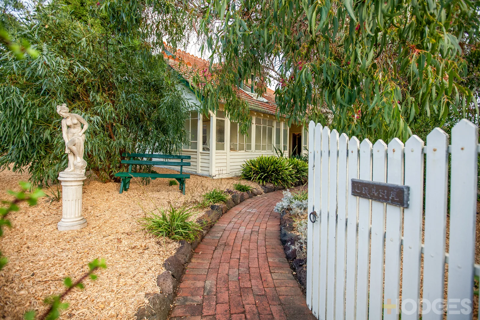 Additional image 2 of 32 Holyrood Street, Hampton VIC 3188