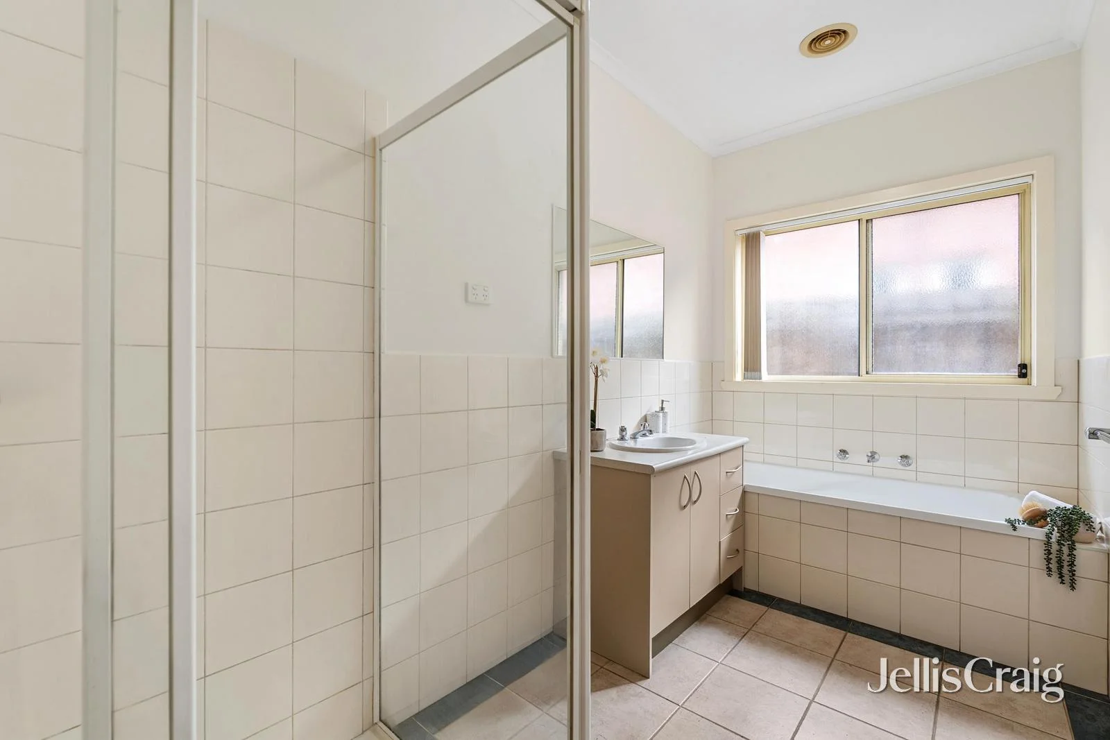 Additional image 10 of 1/25 Cheddar Road, Reservoir VIC 3073
