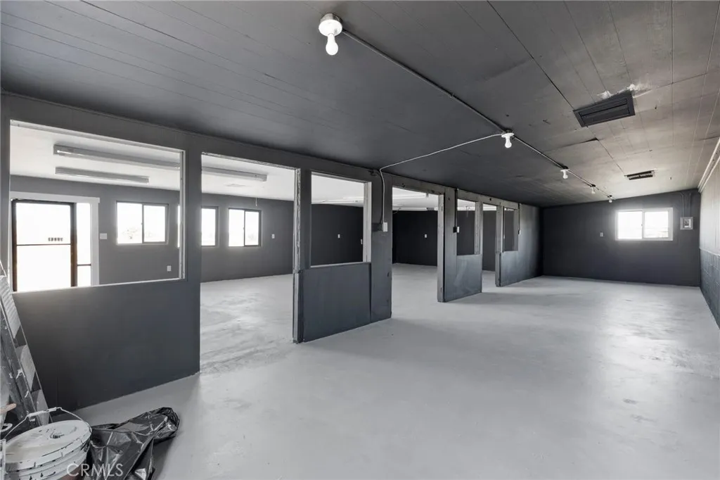 Additional image 12 of 25441 W Main St, Barstow, CA 92311