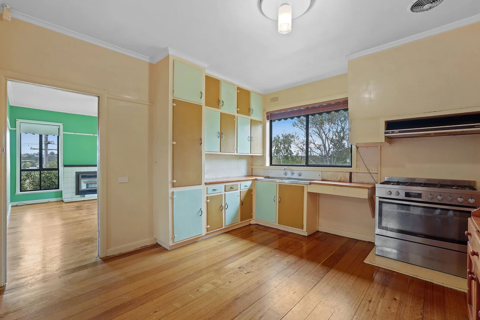 Additional image 5 of 24 Burton Street, Warragul VIC 3820