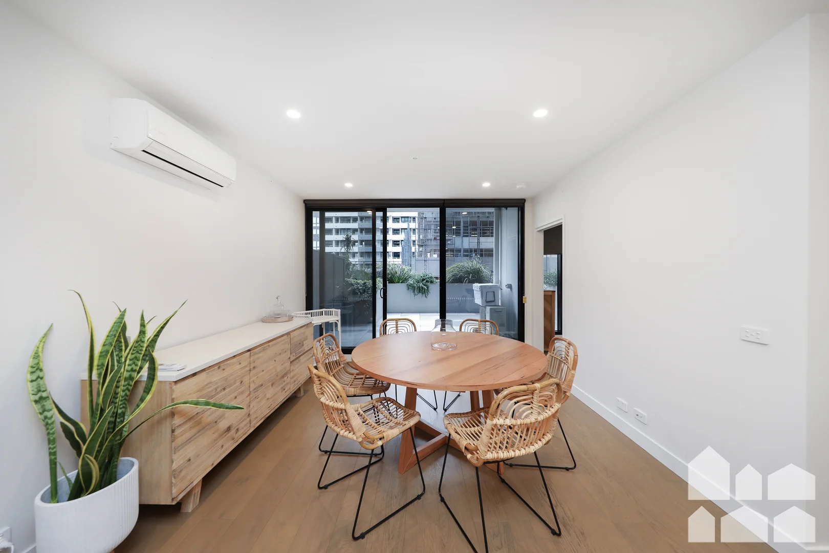 Additional image 5 of 518/1 Warde Street, Footscray VIC 3011