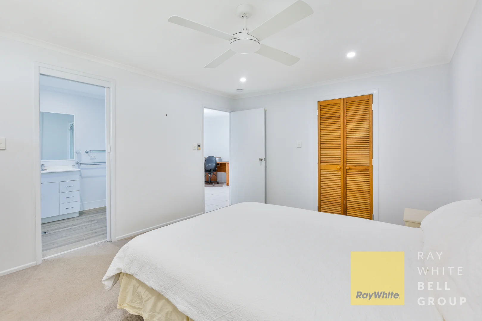 Additional image 26 of 35 Sunshine Boulevard, Broadbeach Waters QLD 4218