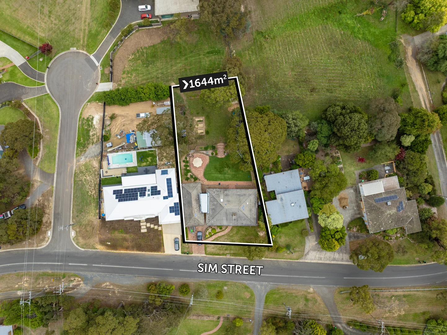 Additional image 25 of 209 Sim Street, Black Hill VIC 3350