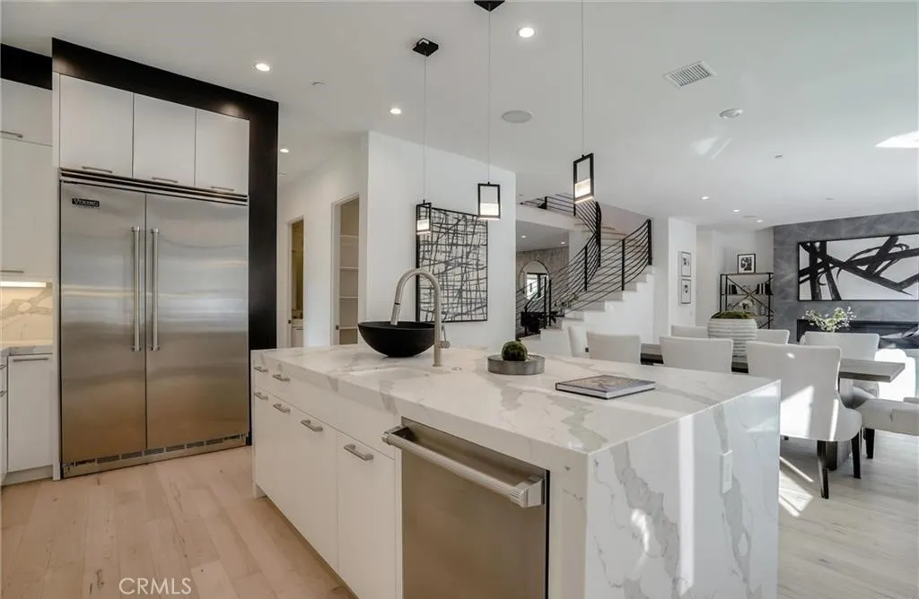 Additional image 79 of 15926 Morrison St, Encino, CA 91436