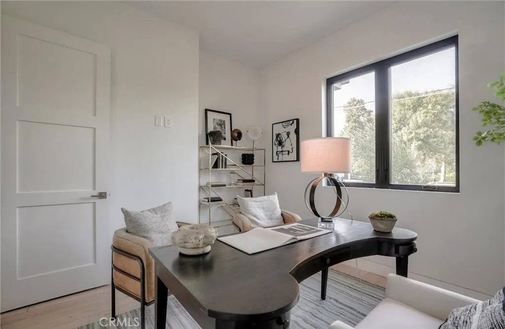 Additional image 85 of 15926 Morrison St, Encino, CA 91436