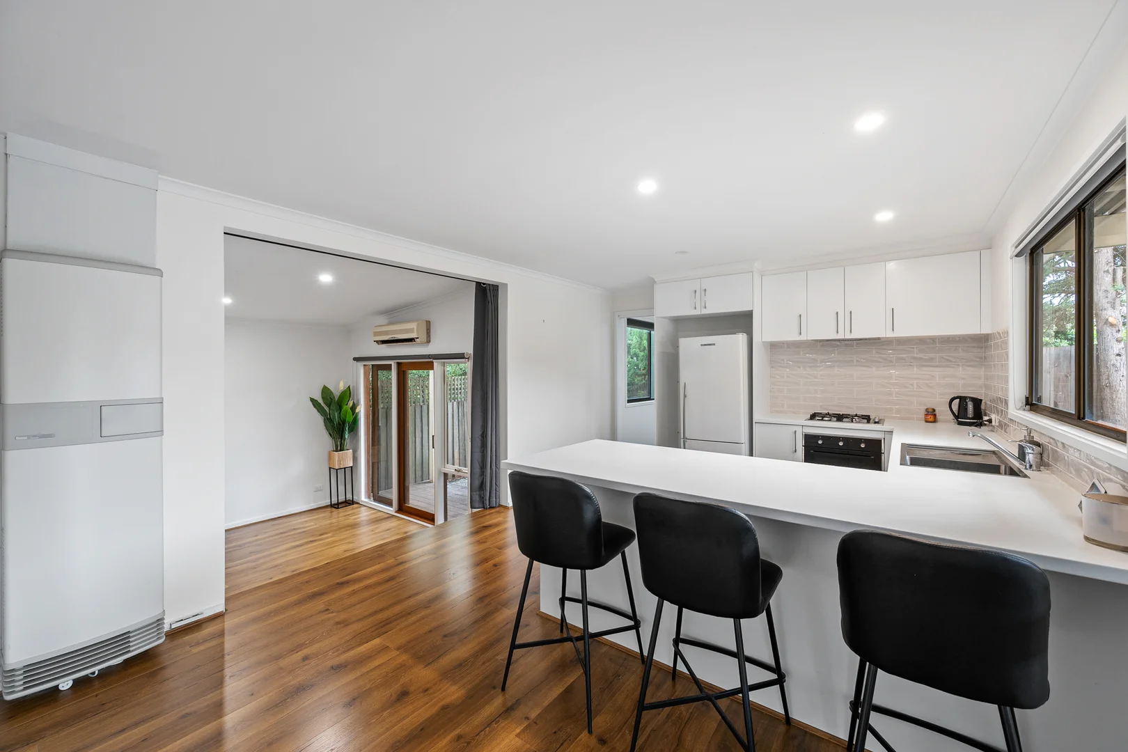 Additional image 4 of 2/22 Panorama Avenue, Lower Plenty VIC 3093