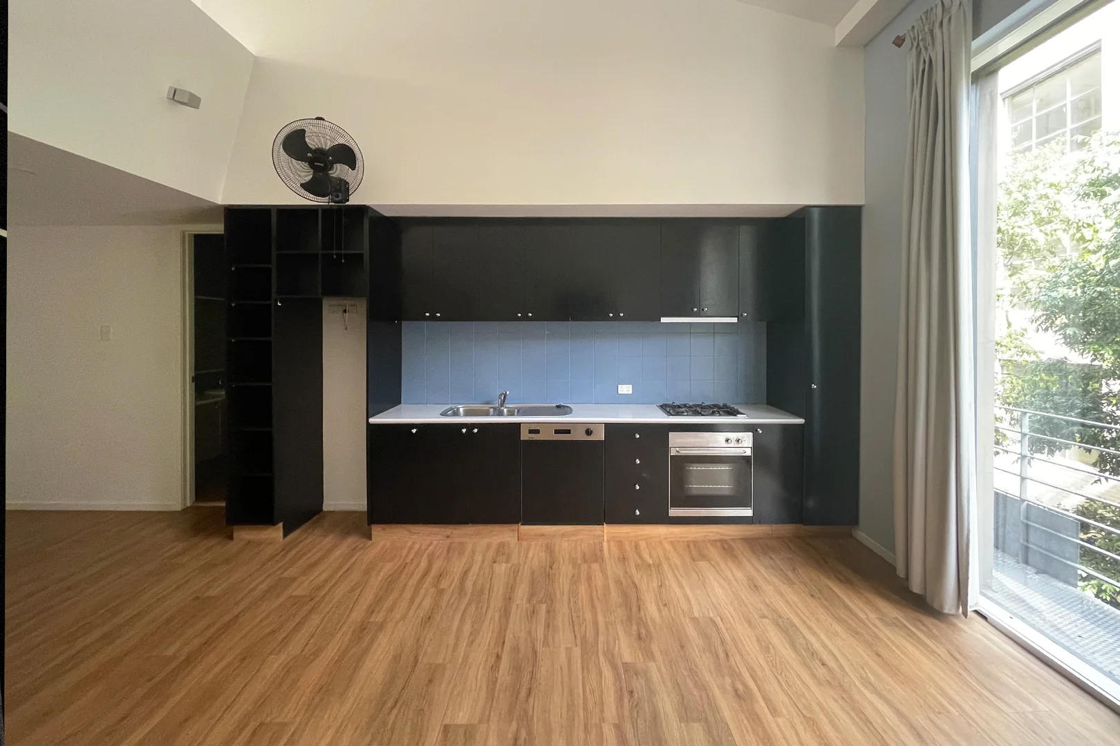 Additional image 3 of 15/6 Anthony Street, Melbourne VIC 3000