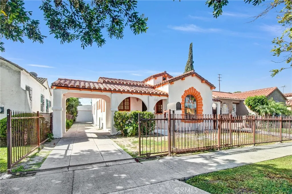 Additional image 4 of 914 E 83rd Street, Los Angeles, CA 90001