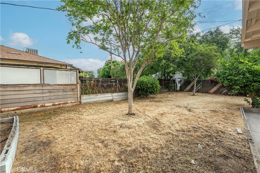 Additional image 28 of 2443 Roxbury Drive N, San Bernardino, CA 92404
