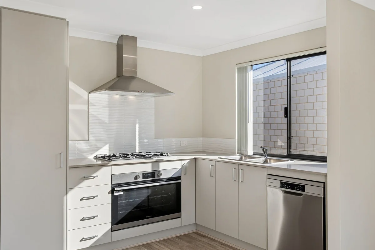 Additional image 21 of 40 Jewel Way, Banksia Grove WA 6031