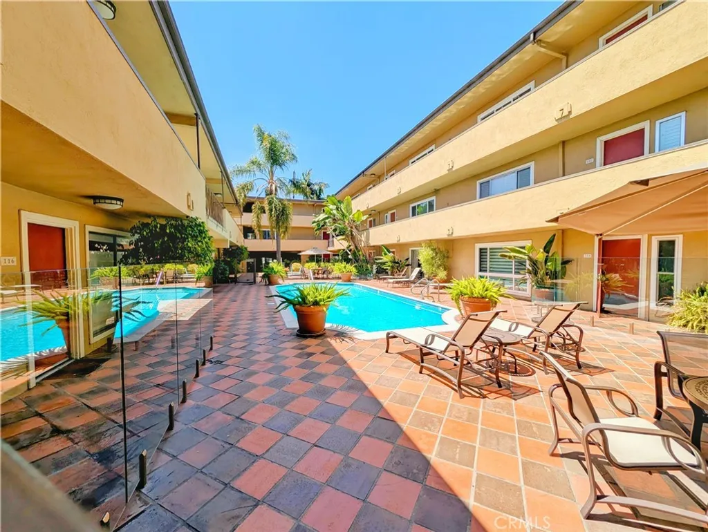 Additional image 24 of 970 Palm Avenue Unit 215, West Hollywood, CA 90069