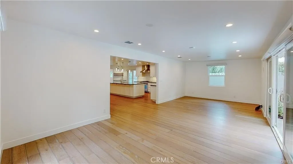 Additional image 21 of 3119 Mesa Verde Dr, Burbank, CA 91504