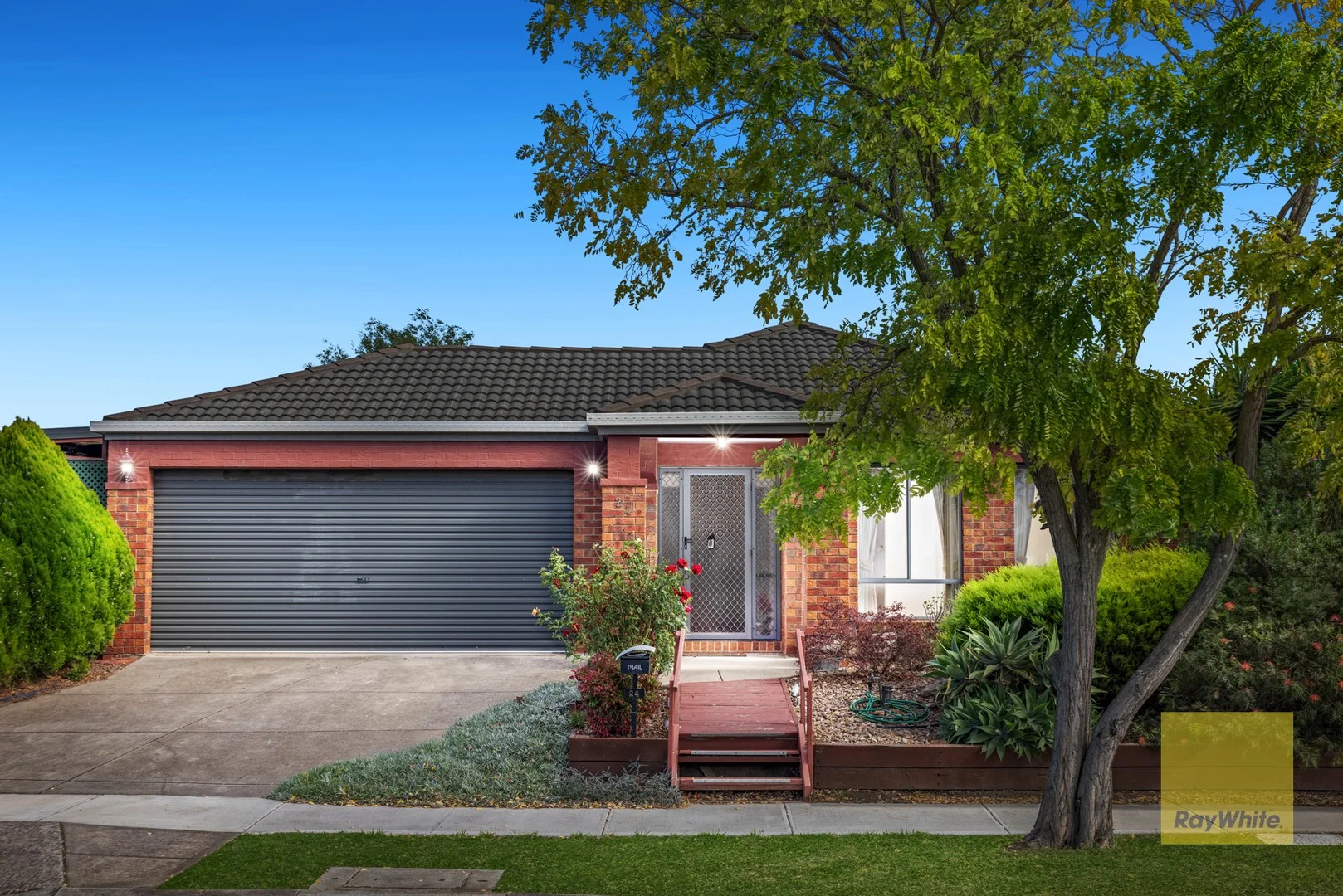 24 Mockridge Avenue, Burnside VIC 3023