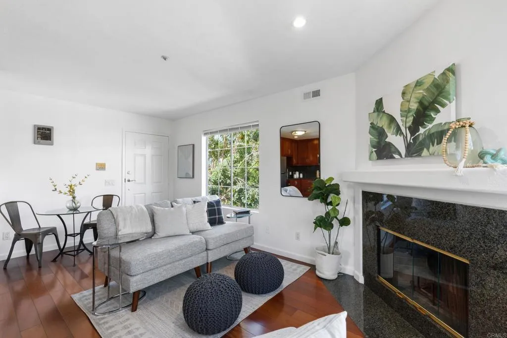 Additional image 8 of 727 Robinson Ave Unit C, San Diego, CA 92103