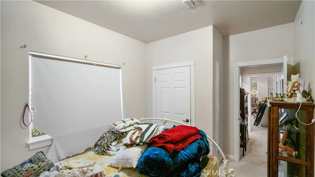 Additional image 100 of 22070 Big Oak Rd, Cedarpines Park, CA 92322