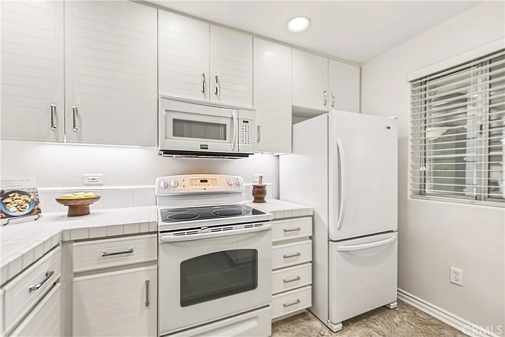 Additional image 71 of 2233 Martin Unit 115, Irvine, CA 92612