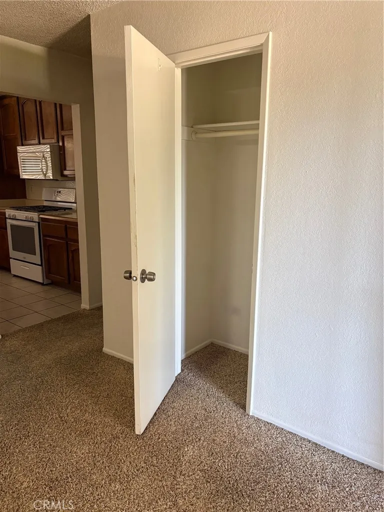 Additional image 40 of 17185 Fremontia Street, Hesperia, CA 92345